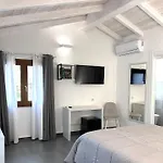Longevity Hotel *