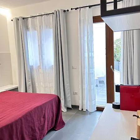 Longevity Hotel